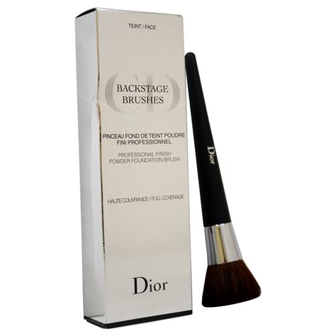 DIOR Dior Backstage Powder Brush .